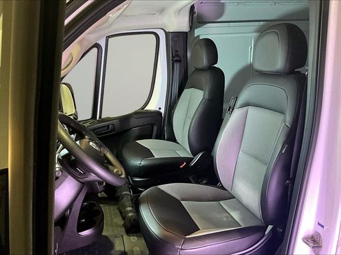 Used 2025 RAM ProMaster 3500 w/ Convenience Group FWD image 22