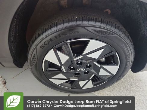 Used 2024 Hyundai Kona SEL image 33