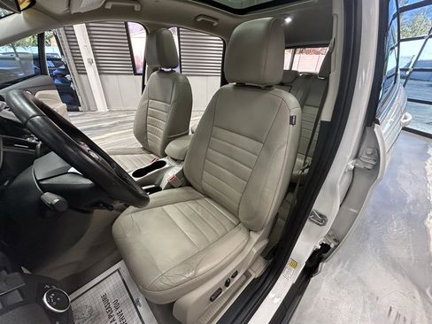 Used 2016 Ford C-MAX SEL w/ Equipment Group 302A image 8