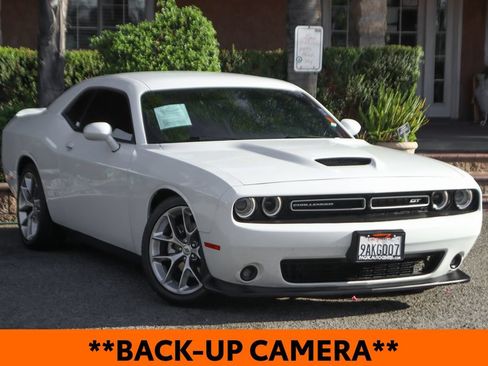 Used 2022 Dodge Challenger GT RWD image 2