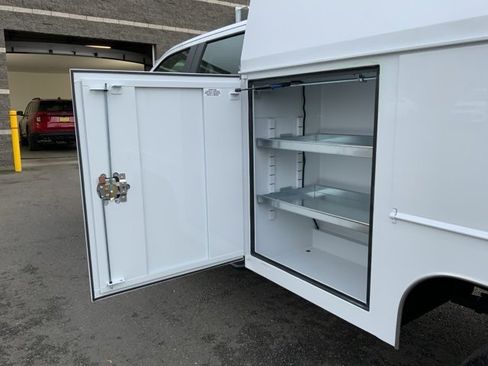 Used 2024 Ford F350 XL w/ Snow Plow Prep Package image 10