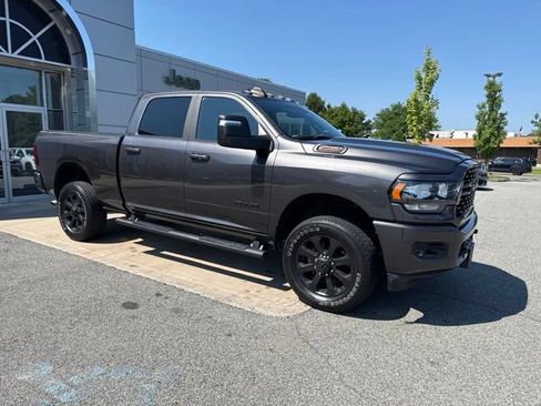 Used 2023 RAM 2500 Big Horn w/ Level 2 Equipment Group AWD/4WD image 10