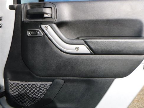 Used 2012 Jeep Wrangler Call of Duty image 20