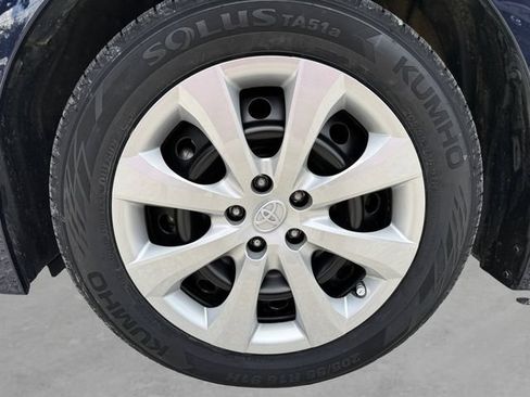 Used 2022 Toyota Corolla LE FWD image 10
