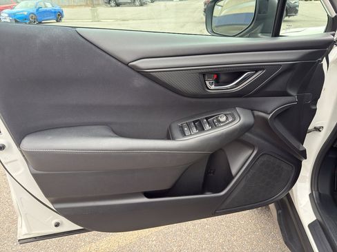Used 2020 Subaru Outback Premium image 10