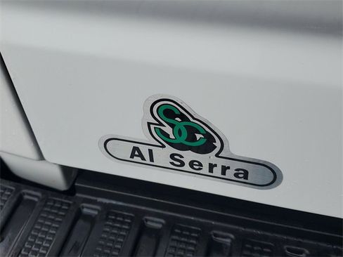 Used 2025 GMC Sierra 1500 Elevation image 7