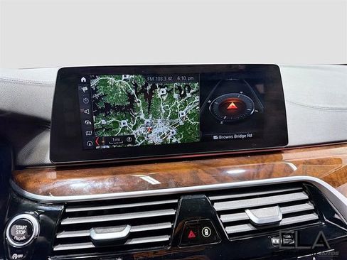 Used 2018 BMW 540i image 16