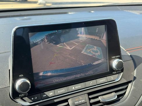 Used 2022 Nissan Altima 2.5 SR image 36