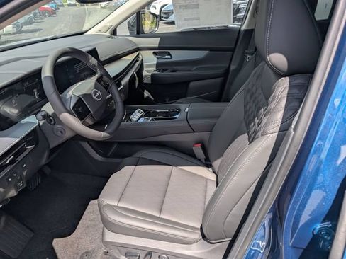 New 2026 Nissan Murano Platinum w/ Cargo Package AWD/4WD image 14