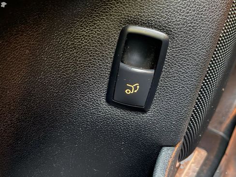 Used 2010 Mercedes-Benz GL 450 GL 450 image 40