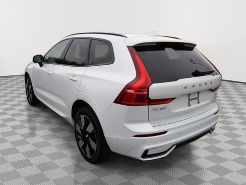 Used 2024 Volvo XC60 T8 Plus w/ Climate Package AWD/4WD image 7