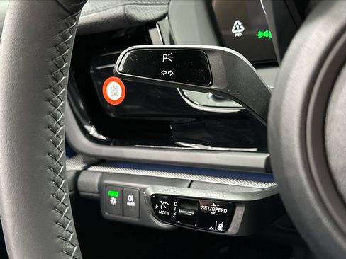 Certified 2025 Porsche Panamera 4 AWD/4WD image 43