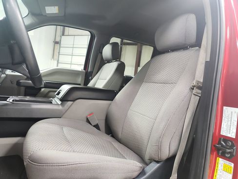 Used 2020 Ford F150 XLT w/ Equipment Group 302A Luxury AWD/4WD image 9