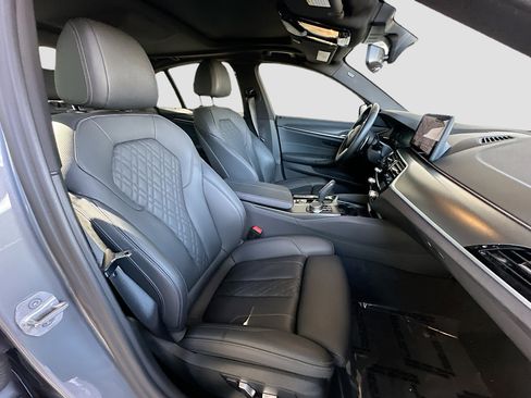 Certified 2023 BMW 530i w/ M Sport Package image 29