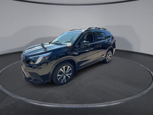 Certified 2022 Subaru Forester Limited AWD/4WD image 4