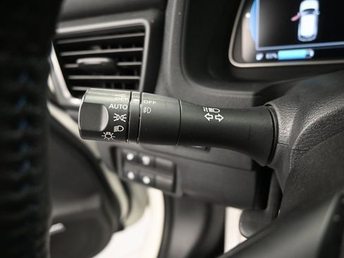 Used 2022 Nissan Leaf SL Plus image 20