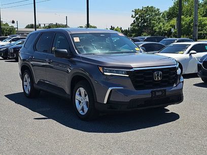 Used 2023 Honda Pilot LX