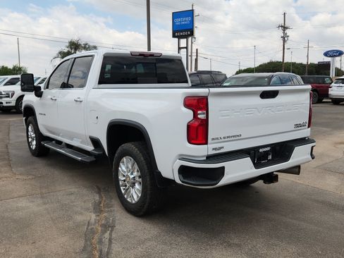 New 2025 GMC Sierra 1500 AT4 w/ AT4 Premium Package AWD/4WD image 3