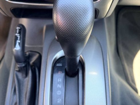 Used 2006 Jeep Liberty Renegade AWD/4WD image 18