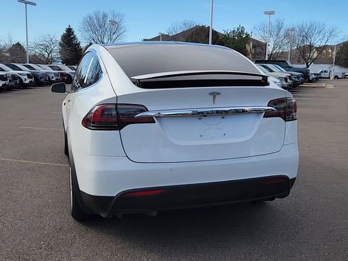 Used 2017 Tesla Model X 90D image 9