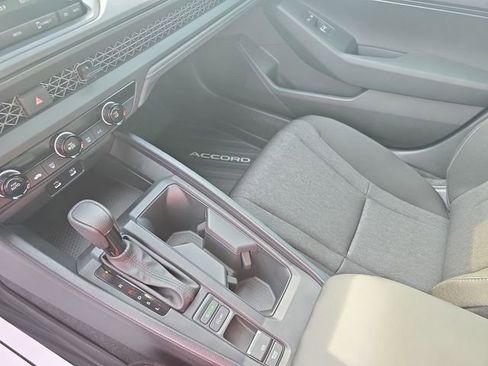 Used 2025 Honda Accord LX image 24
