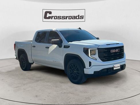 Used 2024 GMC Sierra 1500 Pro w/ Graphite Edition image 7