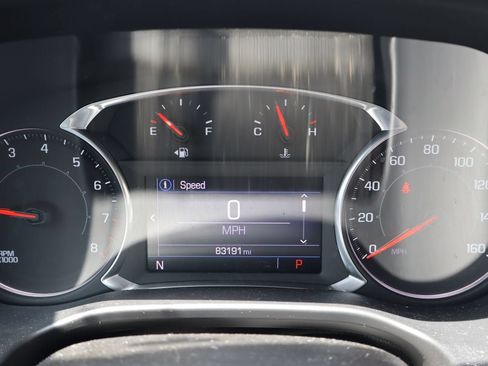 Used 2020 GMC Acadia SLT FWD image 10