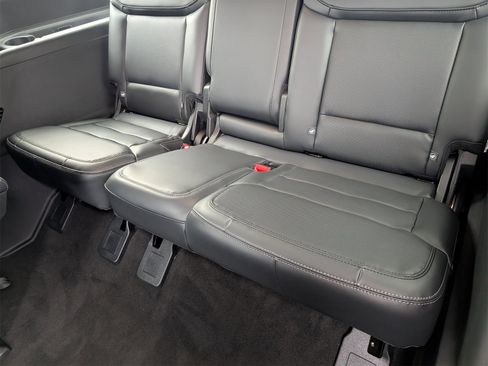 New 2025 Ford Expedition Max Platinum w/ Driver's Package image 30