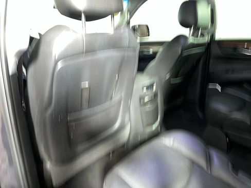 Used 2016 Cadillac Escalade ESV Premium image 24