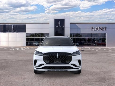 New 2026 Lincoln Aviator Black Label w/ Black Label Special Edition AWD/4WD image 6
