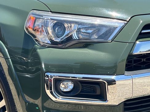 Used 2022 Toyota 4Runner Limited AWD/4WD image 35