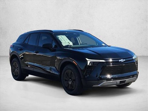 New 2026 Chevrolet Blazer EV LT image 7