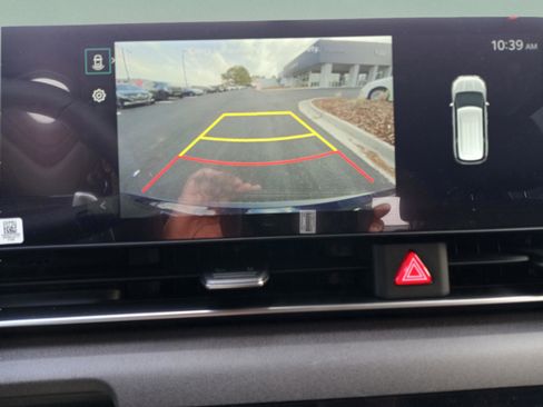 New 2026 Kia Carnival EX FWD image 34