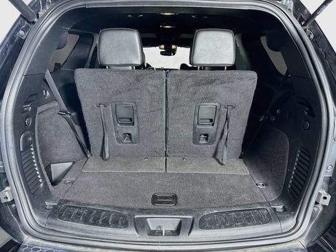 Used 2022 Dodge Durango R/T RWD image 34