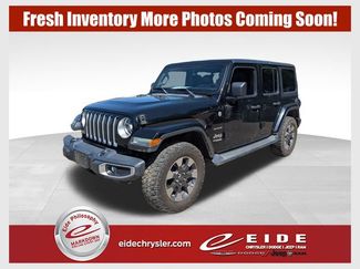 Used 2018 Jeep Wrangler Unlimited Sahara w/ Uconnect 4C Nav & Sound Group AWD/4WD video 1
