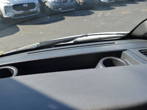 Used 2025 Mercedes-Benz Sprinter 2500 image 27