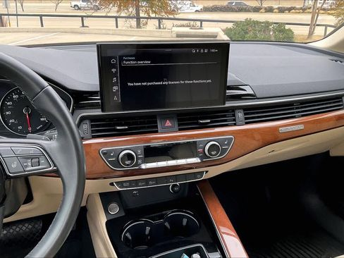 Used 2023 Audi A4 2.0T Premium w/ Convenience Package image 6