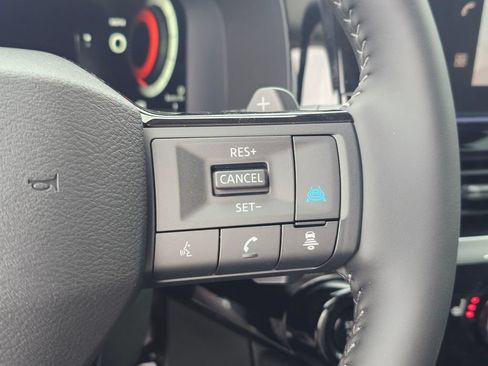 New 2026 Nissan Pathfinder SL AWD/4WD image 34