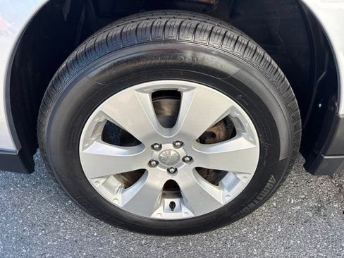 Used 2012 Subaru Outback 2.5i Premium AWD/4WD image 23