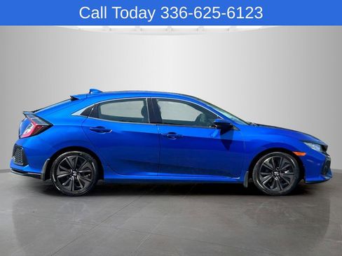 Used 2018 Honda Civic EX image 6