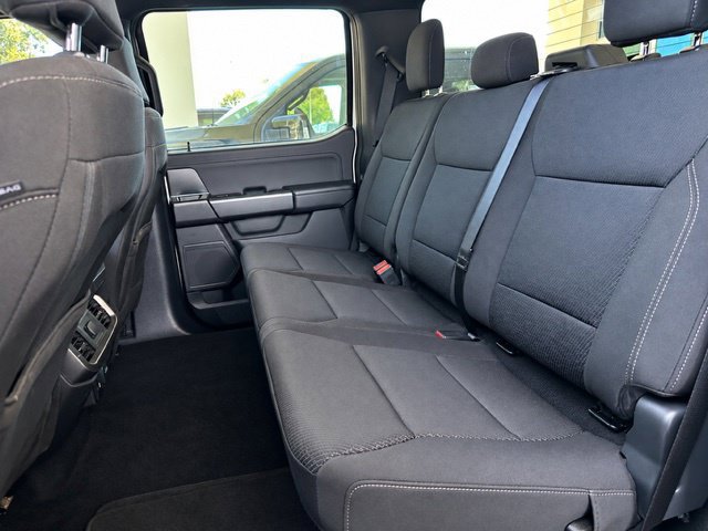 Used 2024 Ford F150 XLT w/ XLT Black Appearance Package AWD/4WD image 5