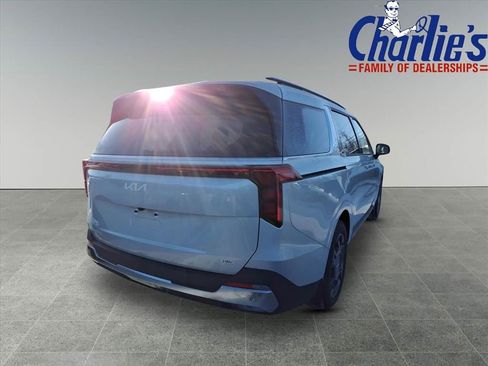 New 2026 Kia Carnival SX image 4