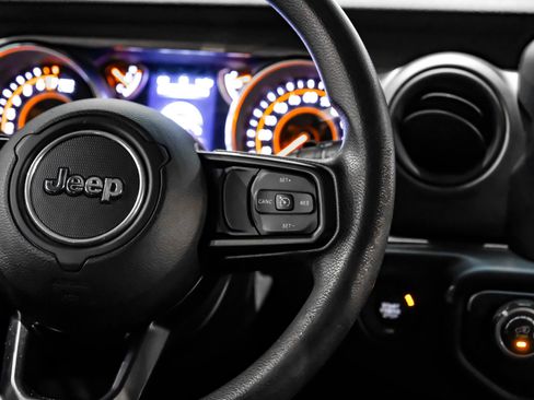 Used 2020 Jeep Wrangler Unlimited Sport AWD/4WD image 16