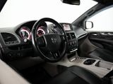 Used 2019 Dodge Grand Caravan SXT image 6
