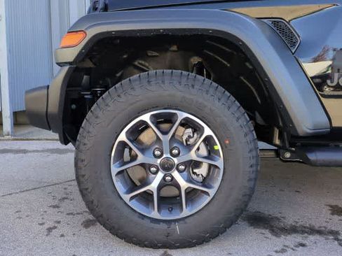New 2026 Jeep Wrangler Unlimited Sport AWD/4WD image 13