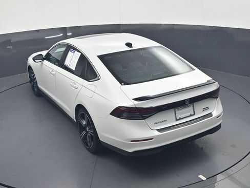 Used 2023 Honda Accord Sport image 37