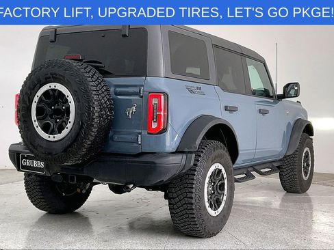 Used 2024 Ford Bronco Badlands w/ Sasquatch Package image 2