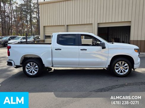 Used 2024 Chevrolet Silverado 1500 Custom image 13