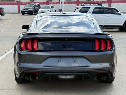 Used 2019 Ford Mustang GT Premium w/ Black Accent Package RWD image 5