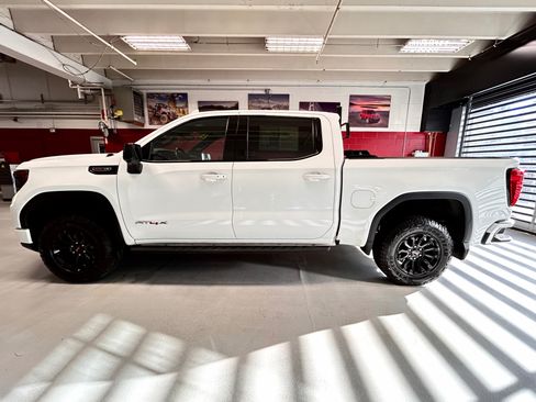 Used 2023 GMC Sierra 1500 AT4X AWD/4WD image 2